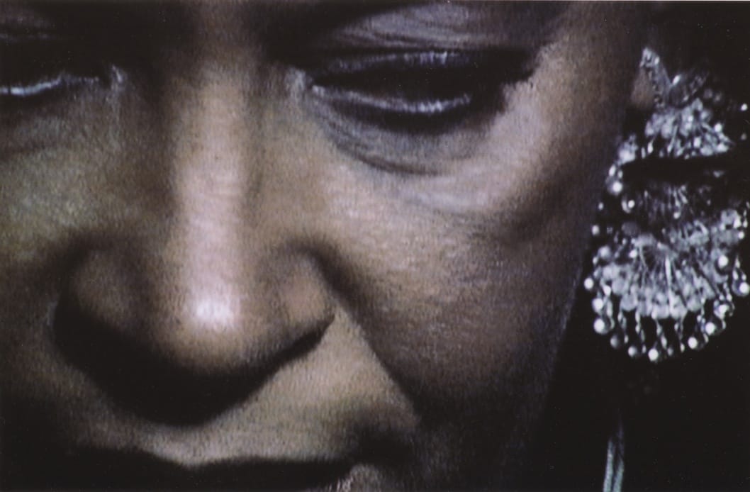 Carrie Mae Weems, "Coming Up For Air" (2003–04), video (courtesy the artist and Jack Shainman Gallery, New York, via moca.org)