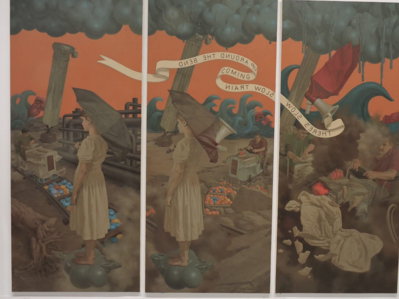 Alfred Esquillo "Slow Train Coming" (2016) (image by the author for Hyperallergic)