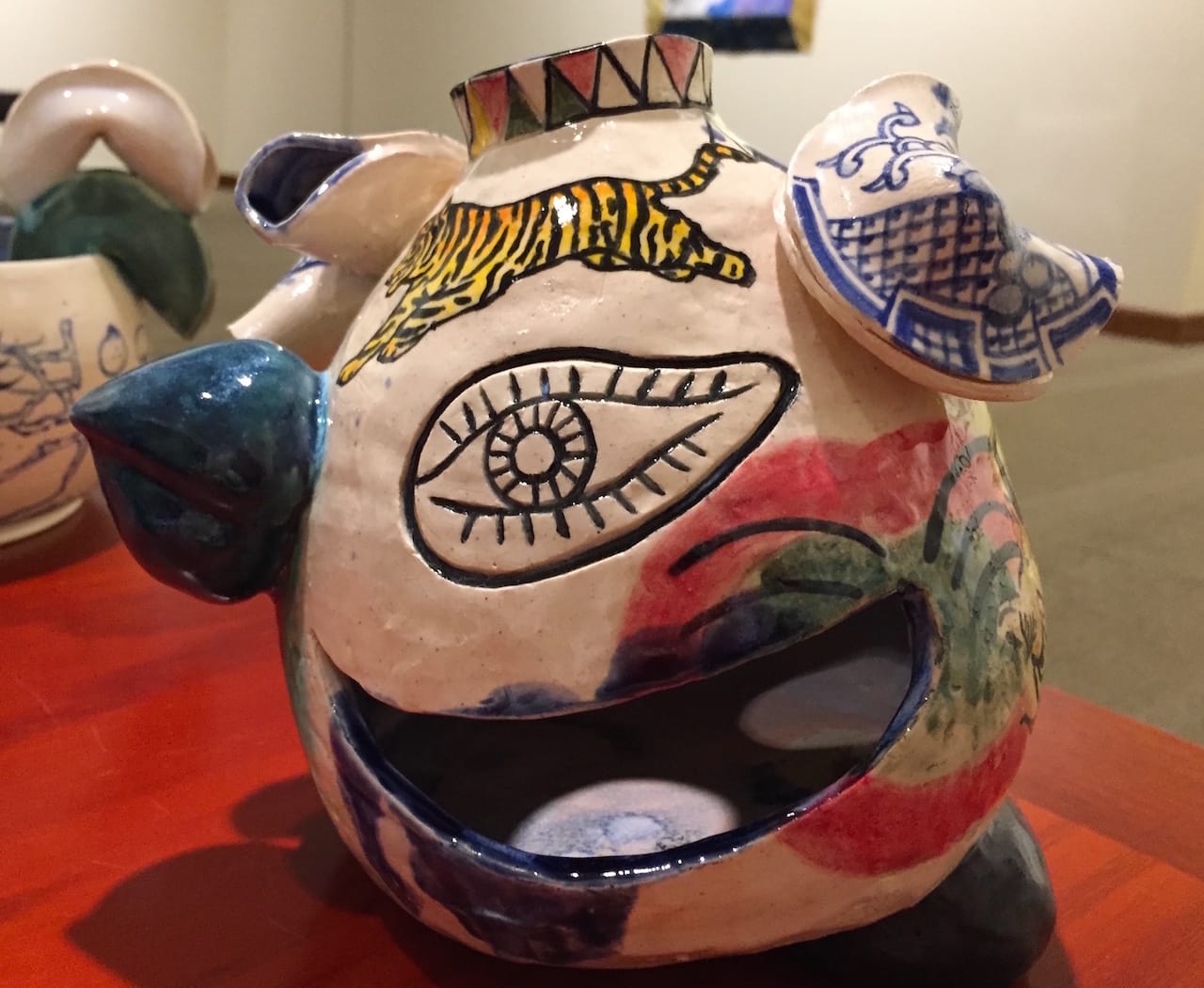 Jiha Moon, "Mexican Korea Blue Willow Face Jug" (2014)