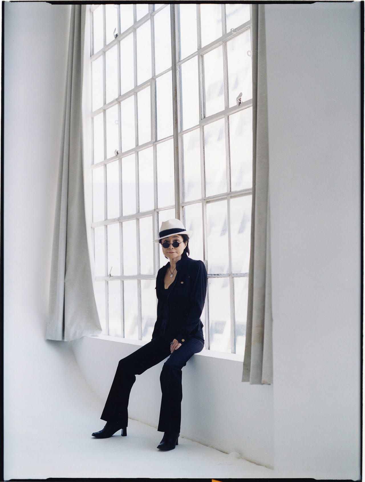 Yoko ONO by Kishin SHINOYAMA