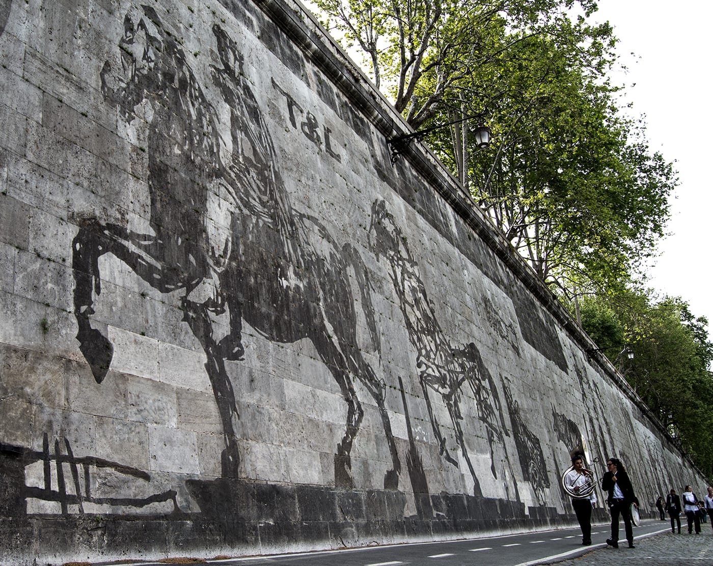 William Kentridge, 'Triumph and Laments' (photo courtesy Alice Marinelli)