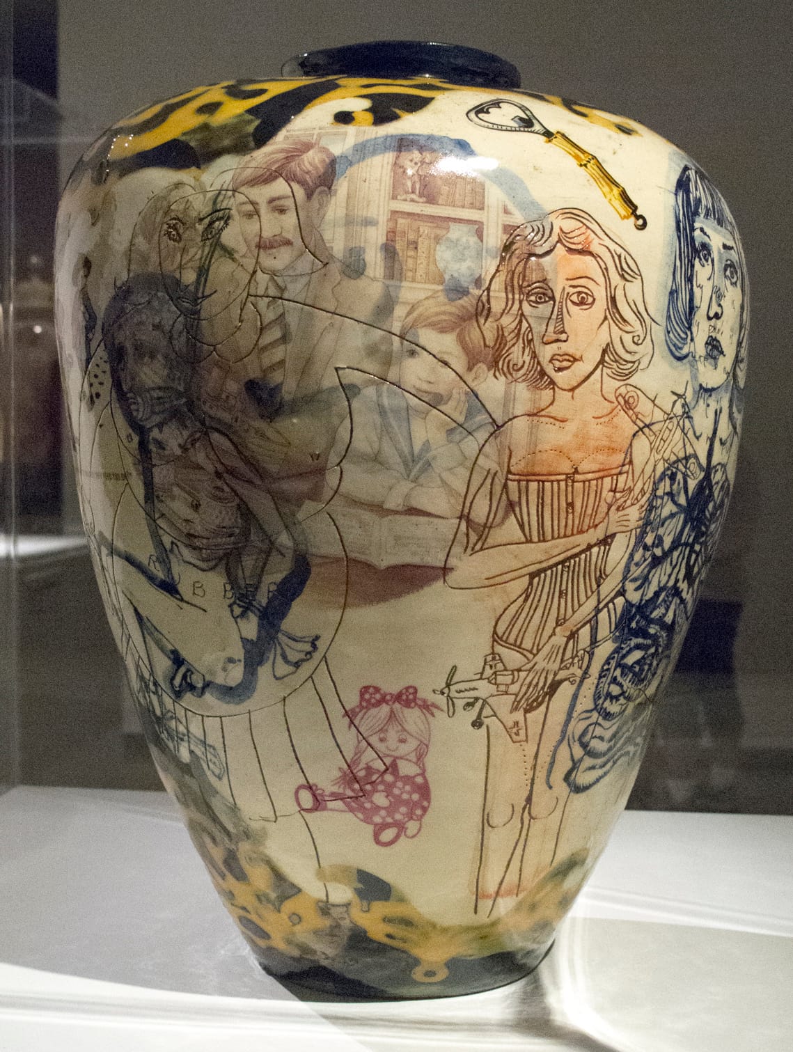 Mum and Dad-1994. Glazed ceramic. 32.5 x 23 dia. Cm.