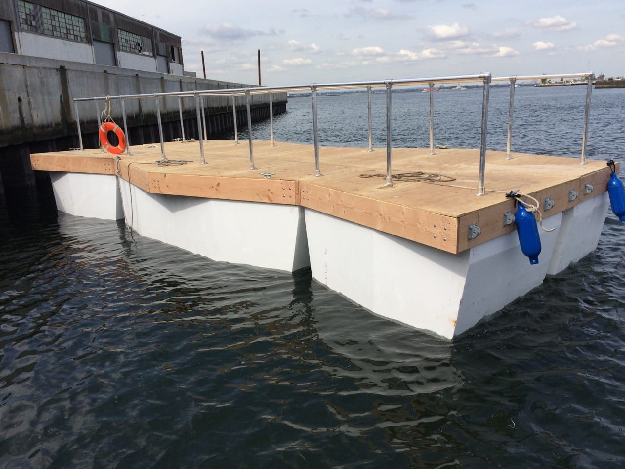 The "Citizen Bridge" superblock protoype