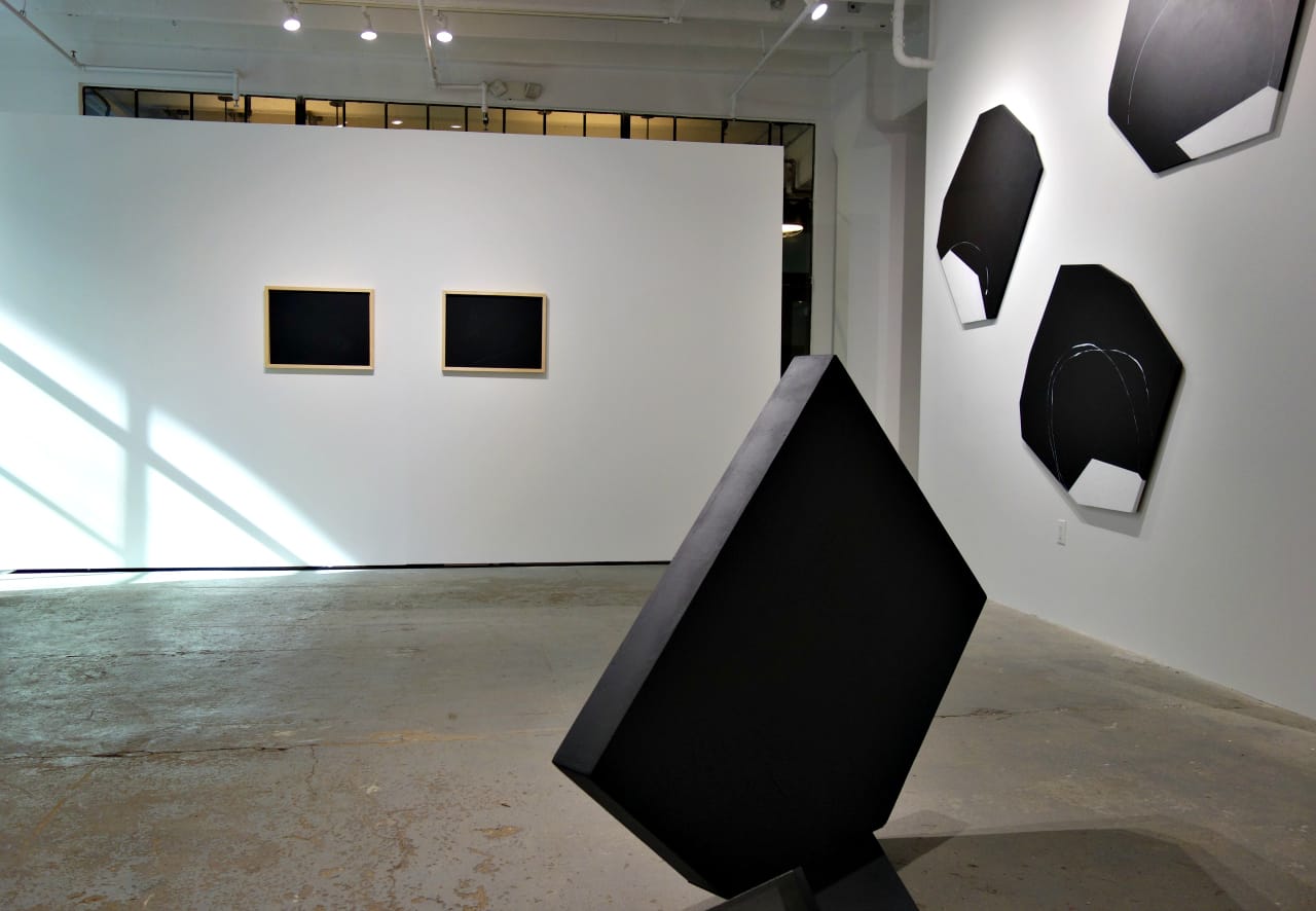 Installation view of 'Torkwase Dyson: Unkeeping' (photo by the author for Hyperallergic)