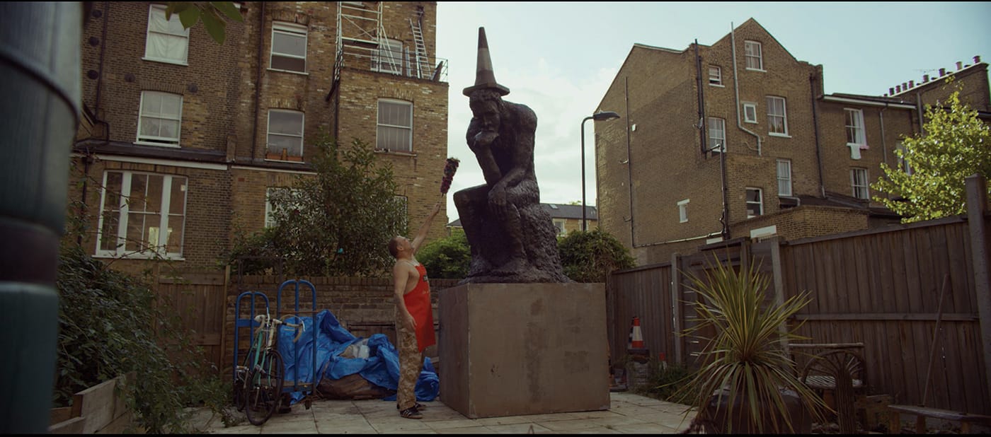 AK47 dusts "The Drinker" in 'The Banksy Job'