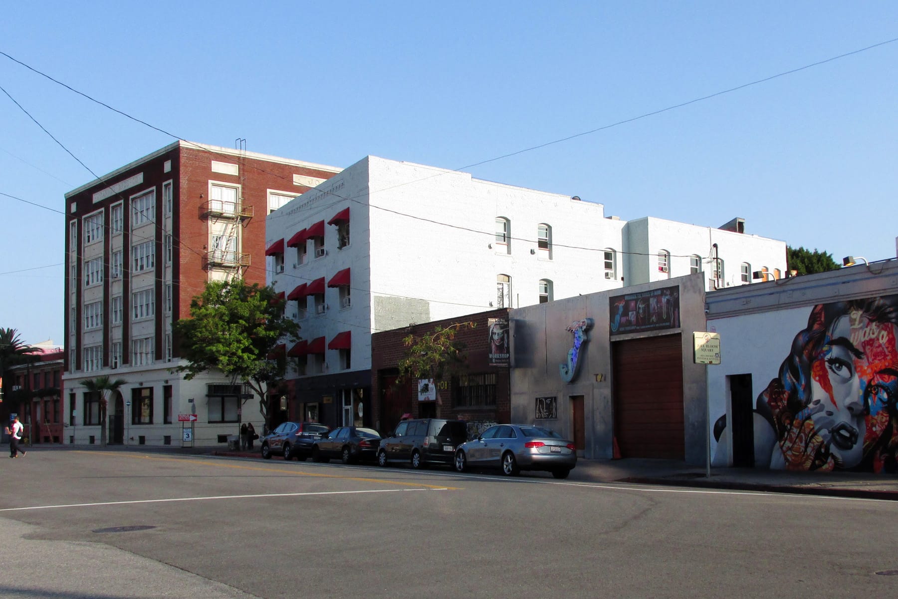 The American Hotel in the Downtown Los Angeles Arts District, the future site of “The Return of Ed Ruscha” (photo by Helen Ly for viewfromaloft)