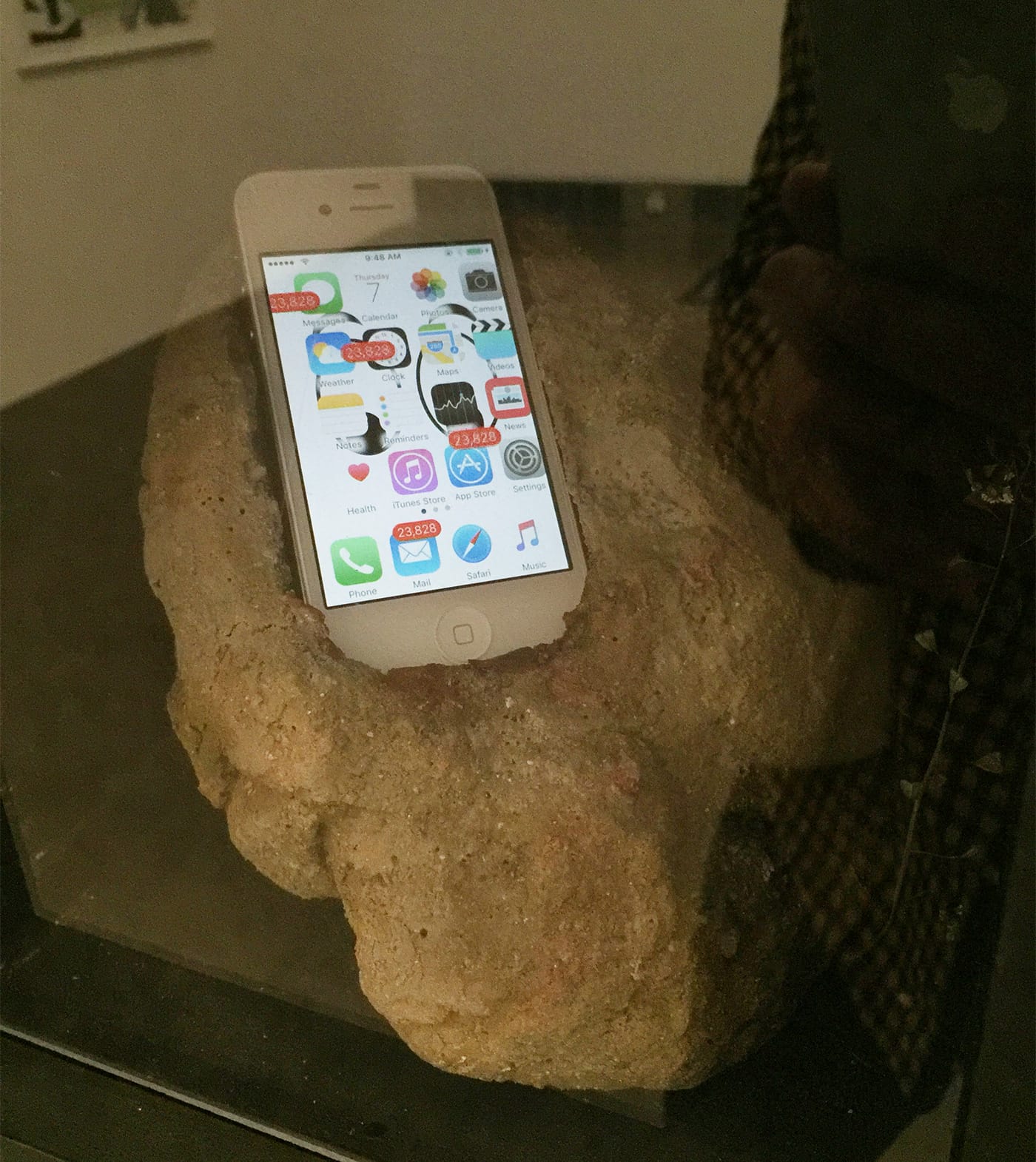 Xiaoshi Vivian Vivian Qin, "KZ" (2016)