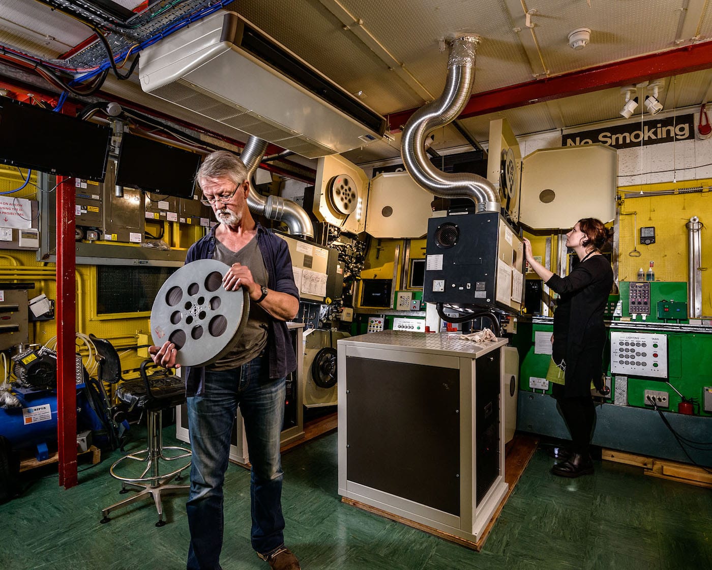 Licensed for use on hyperallergic.com Copyright © Richard Nicholson, 2016. Mobile: +44 (0)7958 945 446 Email: mail@richardnicholson.com Website: www.richardnicholson.com