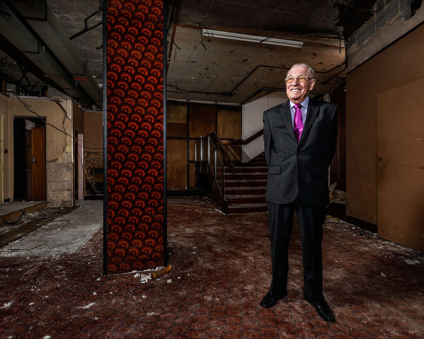 Licensed for use on hyperallergic.com Copyright © Richard Nicholson, 2016. Mobile: +44 (0)7958 945 446 Email: mail@richardnicholson.com Website: www.richardnicholson.com