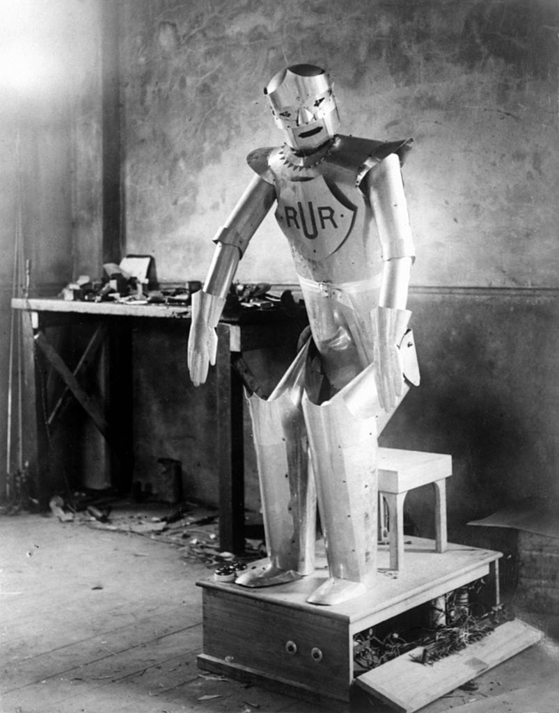 GOMSHALL, UNITED KINGDOM - 1928: Captain William Richards and Alan Herbert Reffell have designed and built a kinght-like robot named Eric and able to perform the same tasks as a human being in 1928, in Gomshall, United Kingdom.
