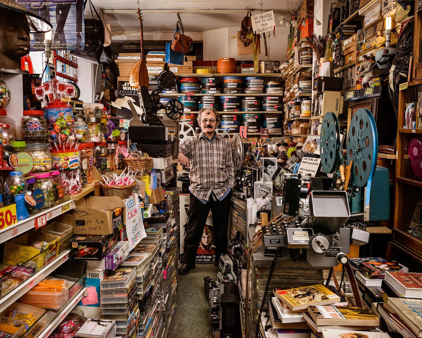 Licensed for use on hyperallergic.com Copyright © Richard Nicholson, 2016. Mobile: +44 (0)7958 945 446 Email: mail@richardnicholson.com Website: www.richardnicholson.com