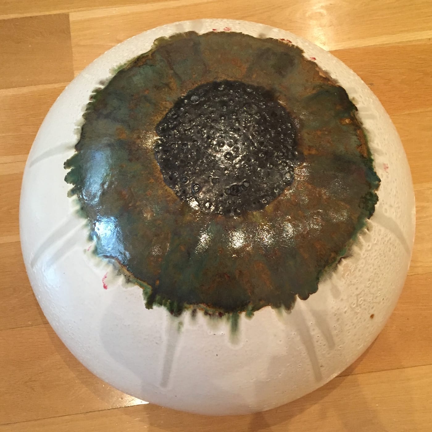 Mai-Thu Perret, "Orchids grow in the hidden quarters of the palace. Though never displayed, they never cease emitting their fragrance" (2015)