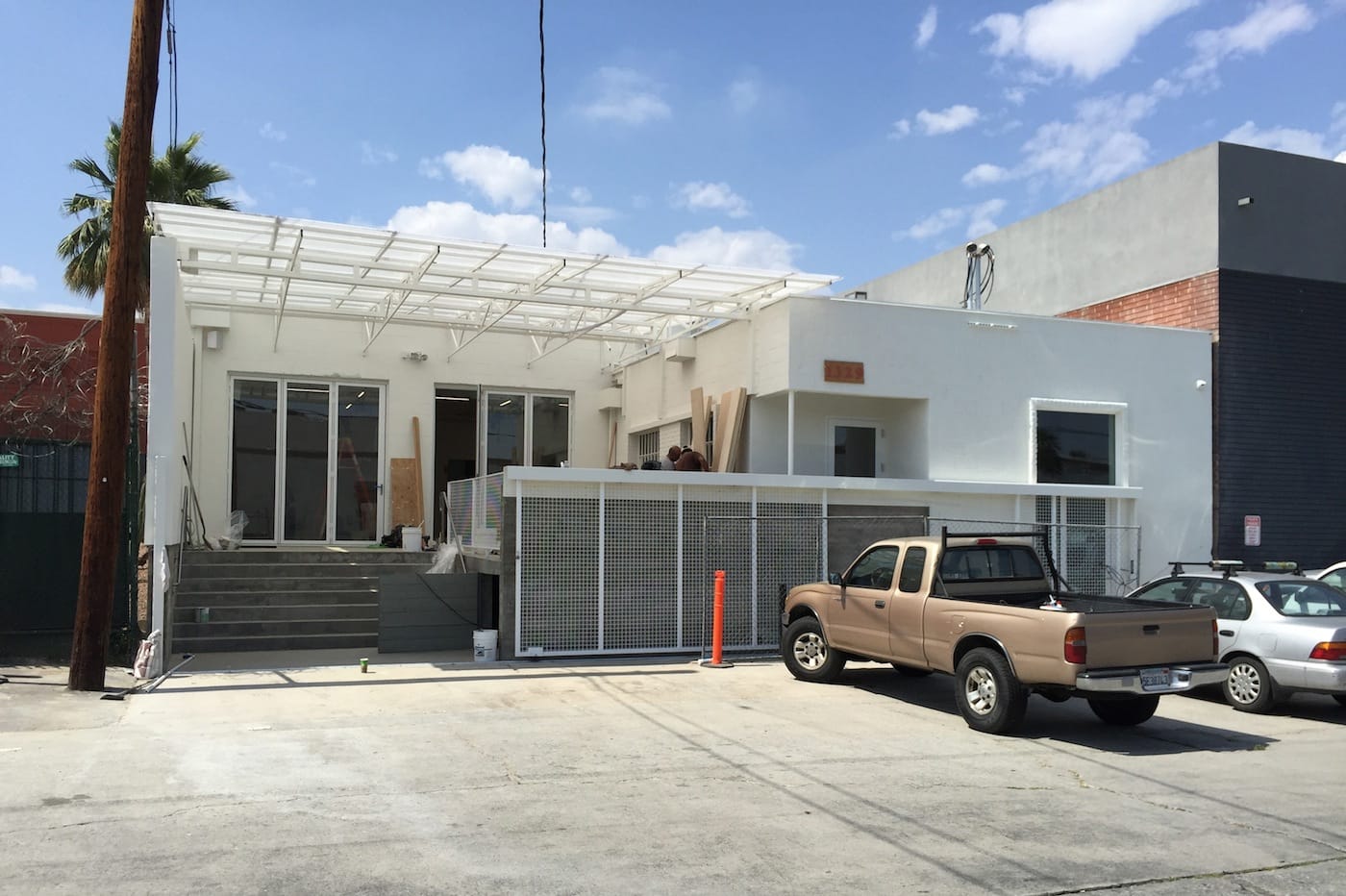 PSSST (photo by the author for Hyperallergic)