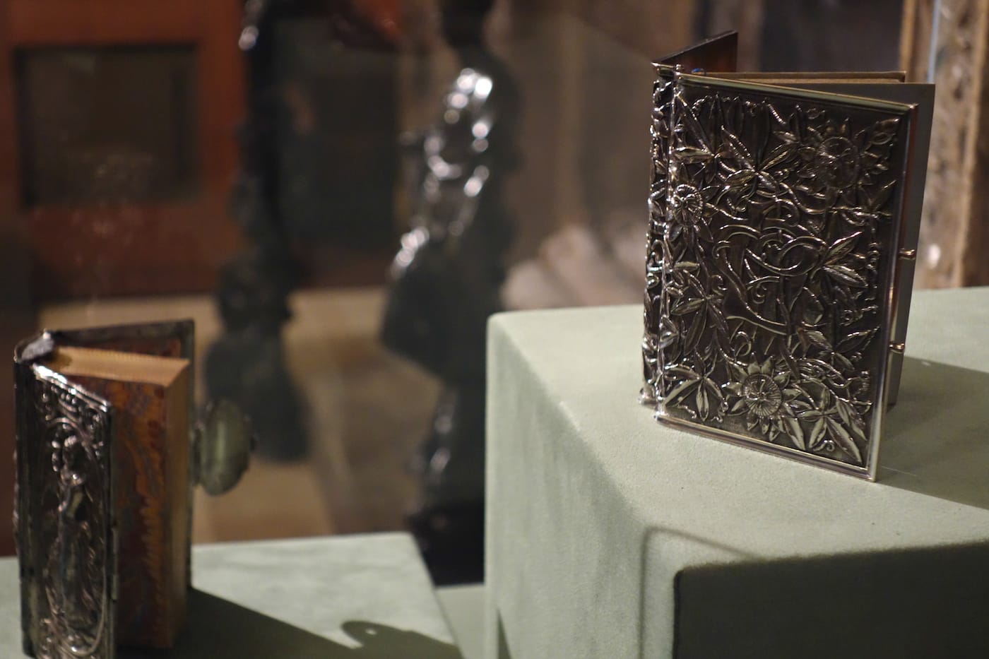 Silver bindings, Morgan Library