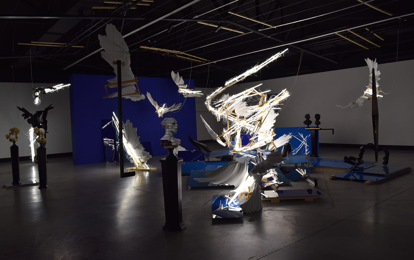 Wim Botha, "Still Life with Water" (2016) (all photos by the author for Hyperallergic)