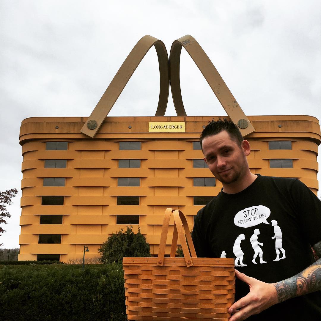 Little Longaberger meets large Longaberger (photo via @timmymartini/Instagram) (click to enlarge)