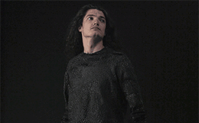 Color-Changing Shirts Visualize Polluted Air