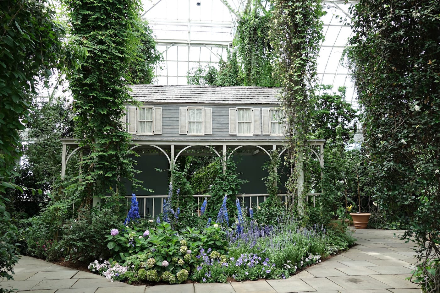 Installation view of 'Impressionism: American Artists on Canvas' at the New York Botanical Garden (all photos by the author for Hyperallergic)