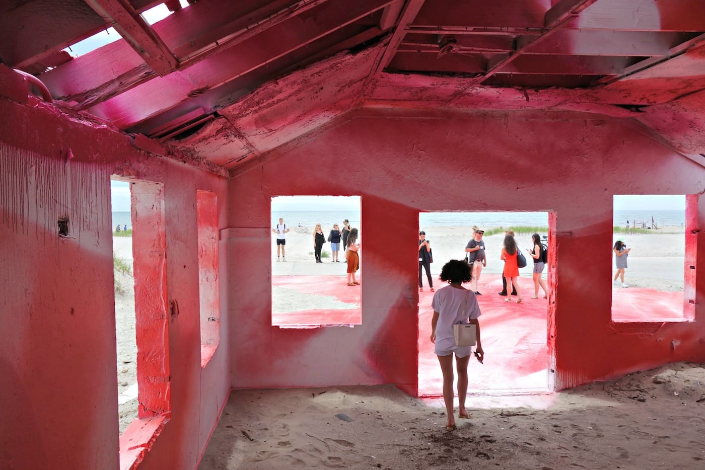 Installation view of Katharina Grosse's "Rockaway!" at Fort Tilden