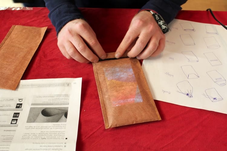 A homemade signal-blocking cell-phone pouch (photo by Taze)