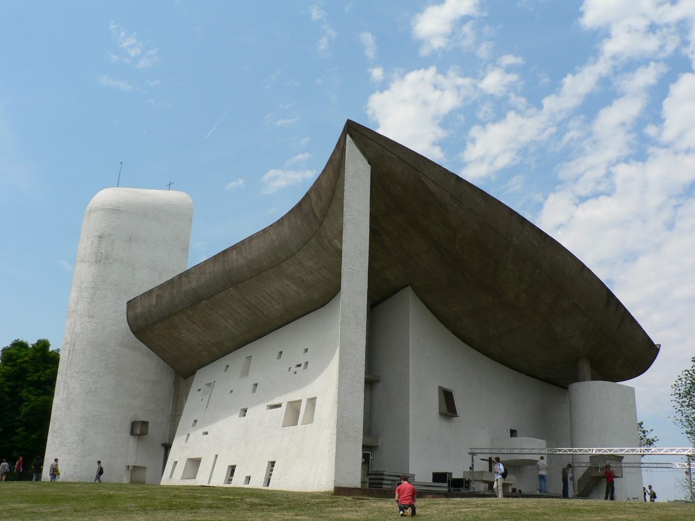Chapel of Notre-Dame-du-Haut in France (photo by Yuichi Shiraishi/Flickr)