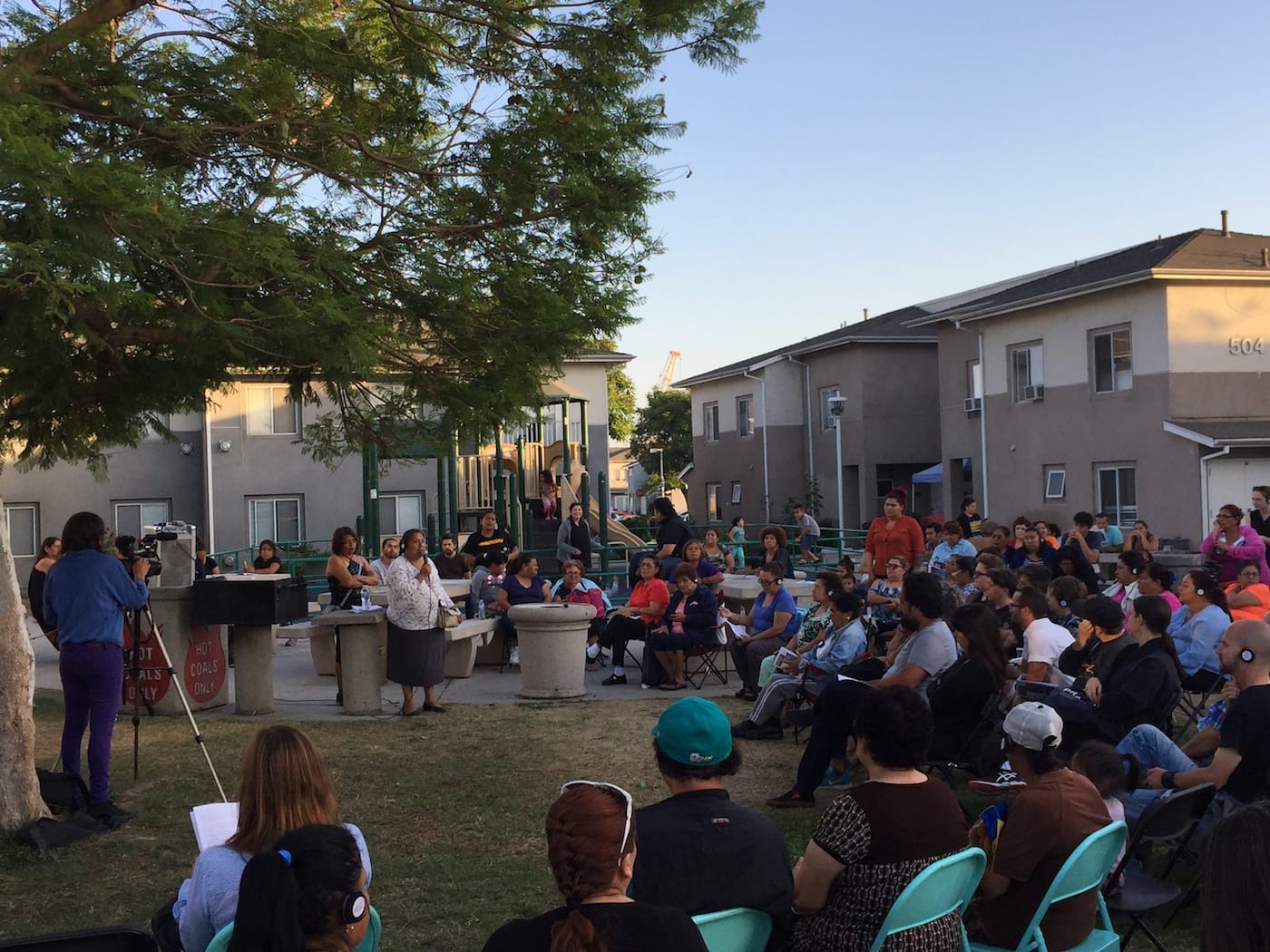 Community Forum held at Pico Gardens on July 12 (all photos by the author for Hyperallergic)