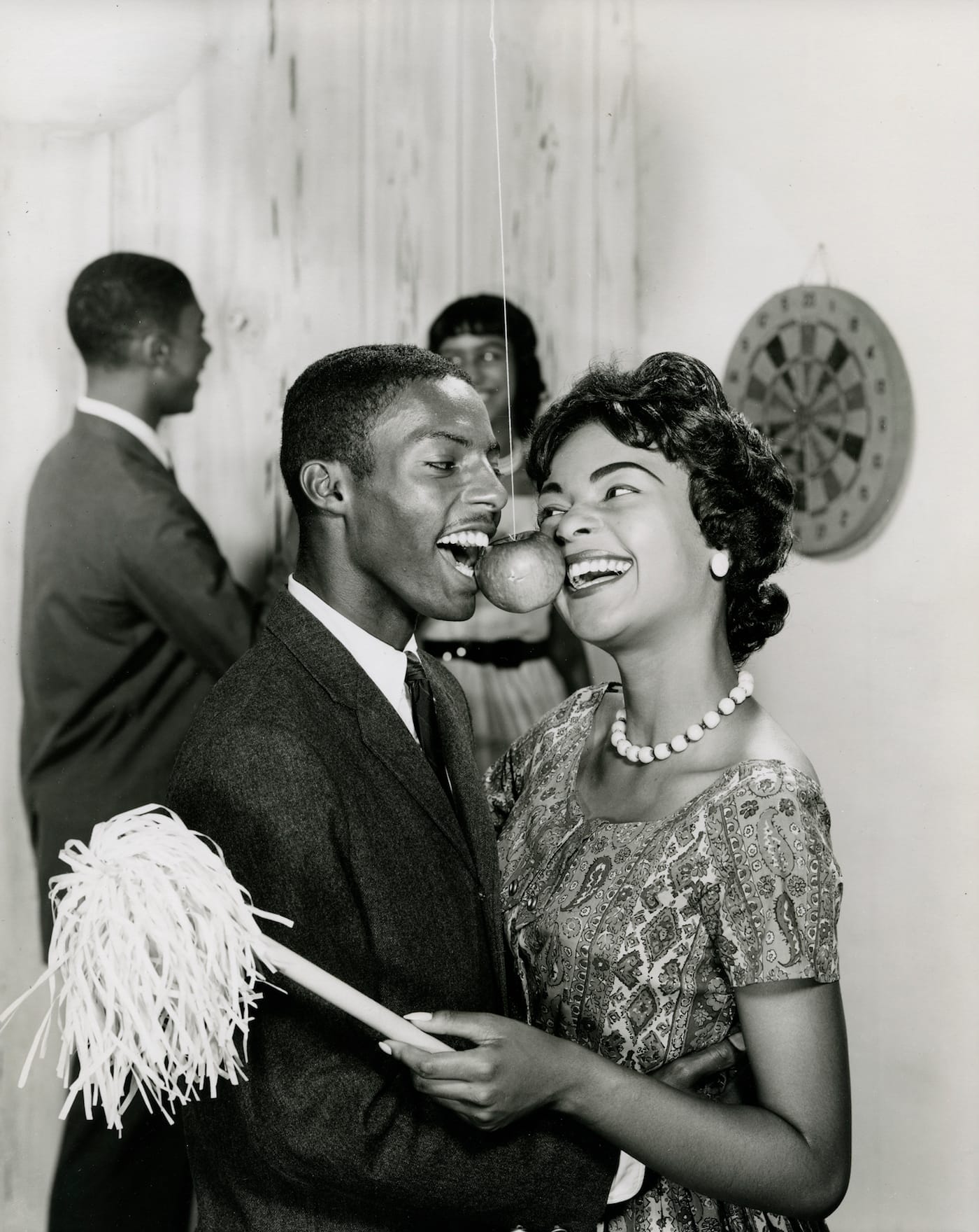 2_Beattie_EarthaKitt_couple apple