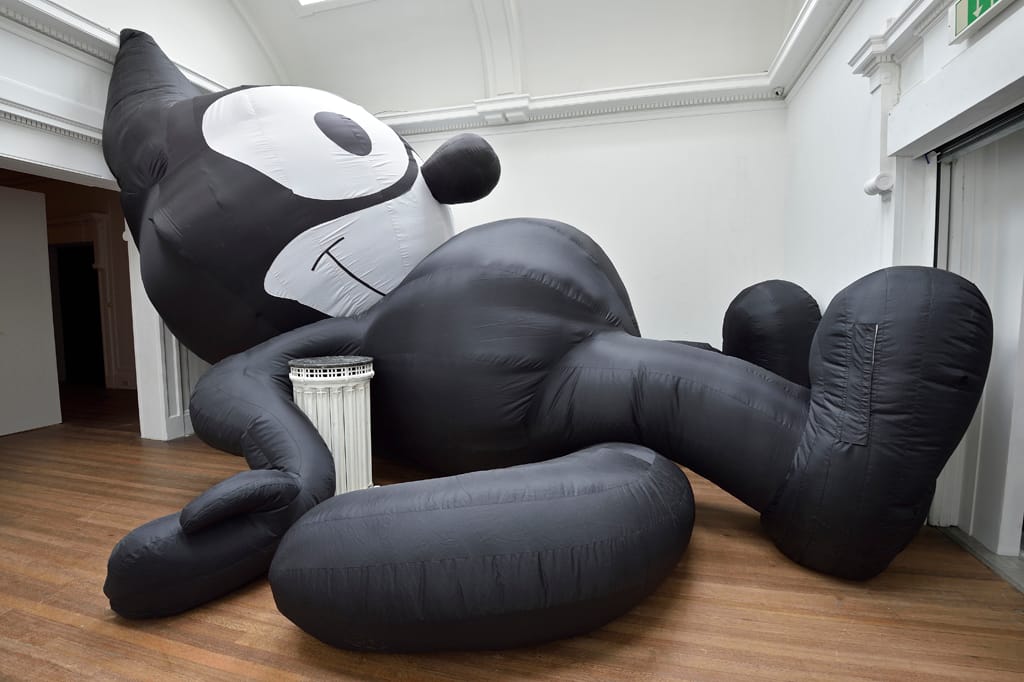 Inflatable Felix (2014), installation view