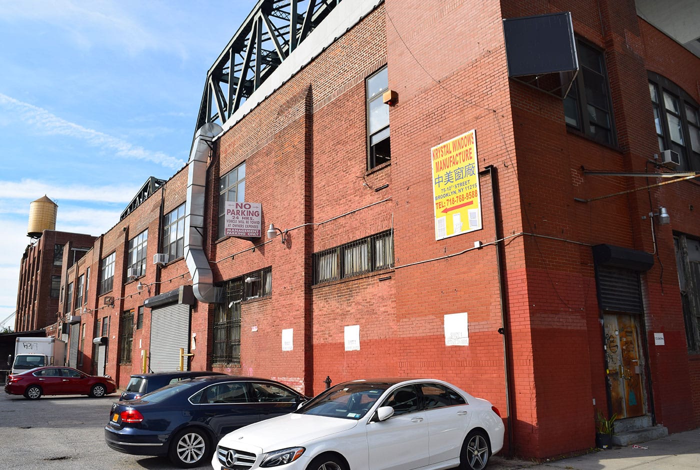 112 2nd Avenue in Gowanus and the MTA's Smith–Ninth Street viaduct above