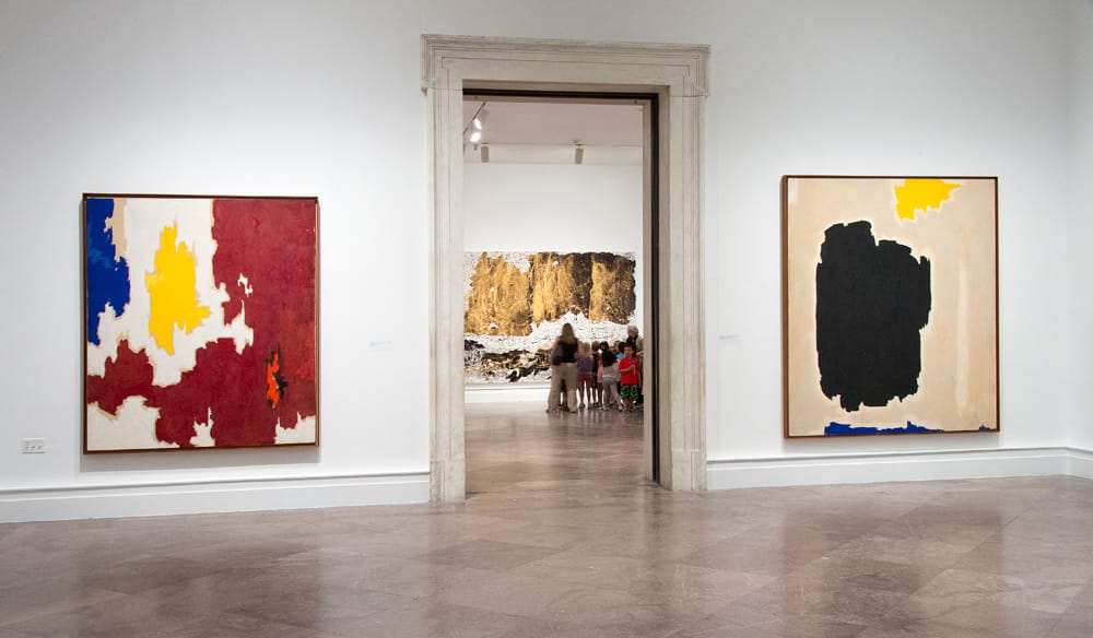 Installation view of 'Shade: Clyfford Still / Mark Bradford' at the Albright-Knox Art Gallery (courtesy the Albright-Knox Art Gallery, photo by Tom Loonan)