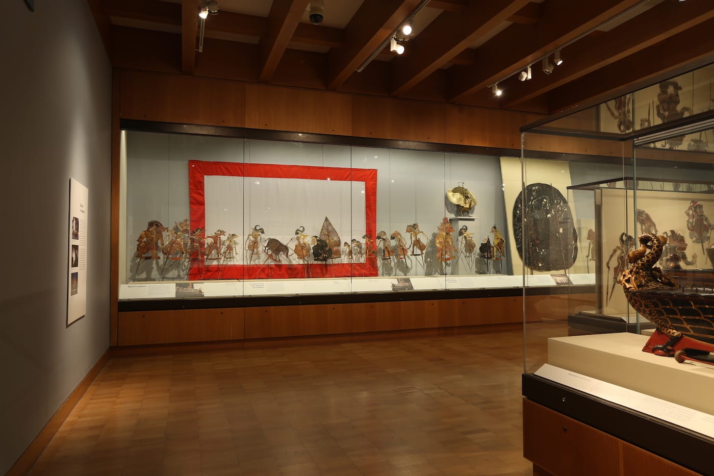 shadow-puppet-exhibition-gallery-91-d