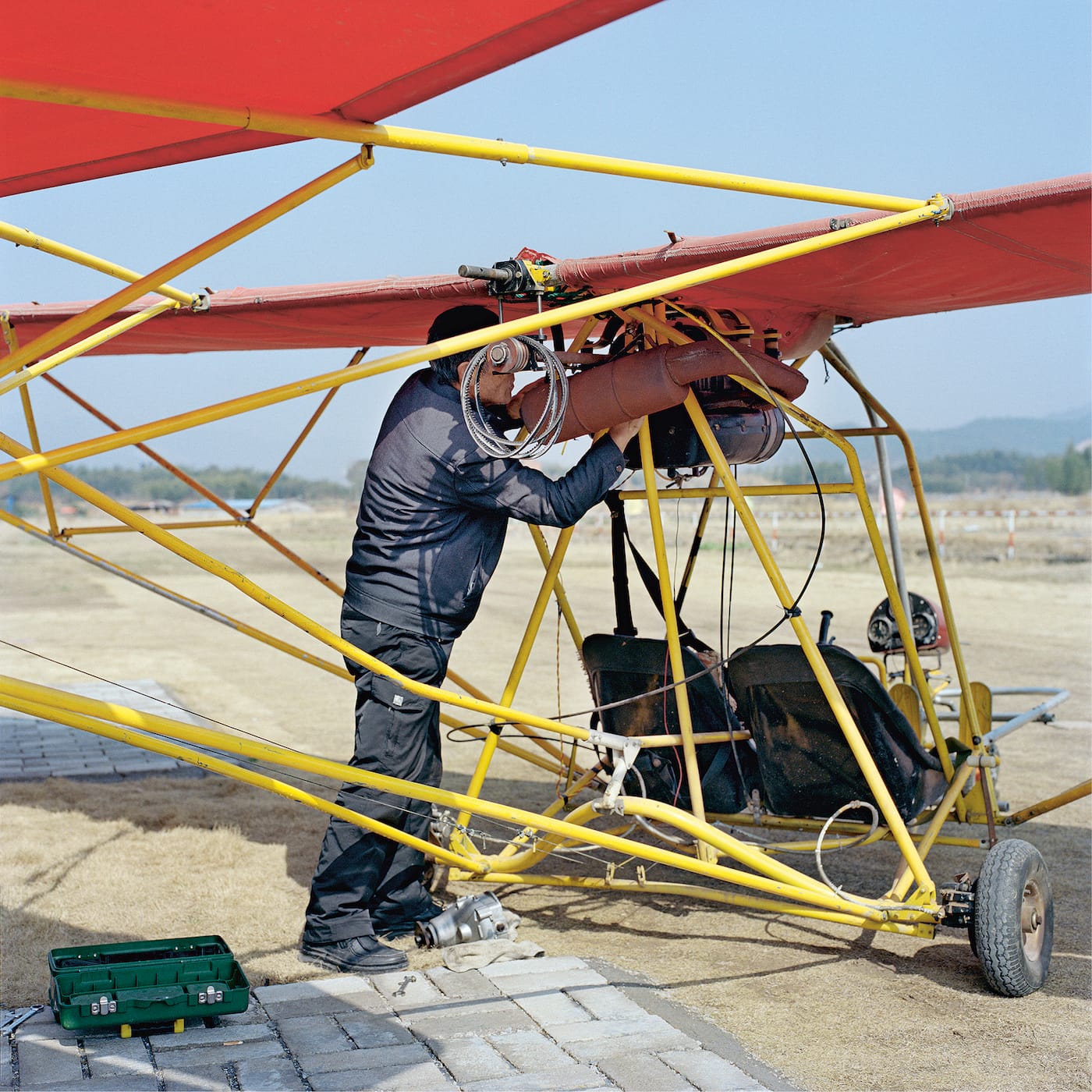 aeronautics-in-the-backyard_jin-shaozhi-2