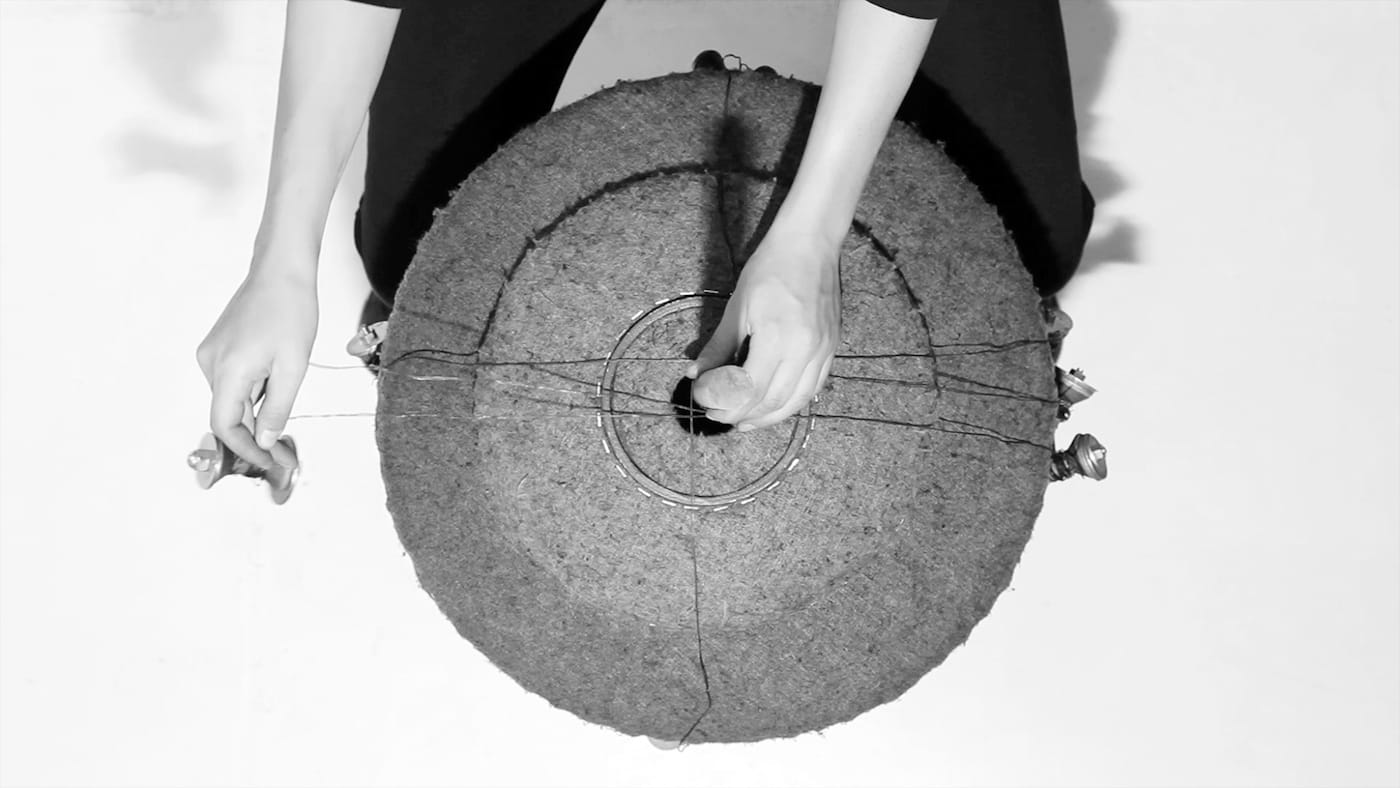 circling_the_center_3ld_04