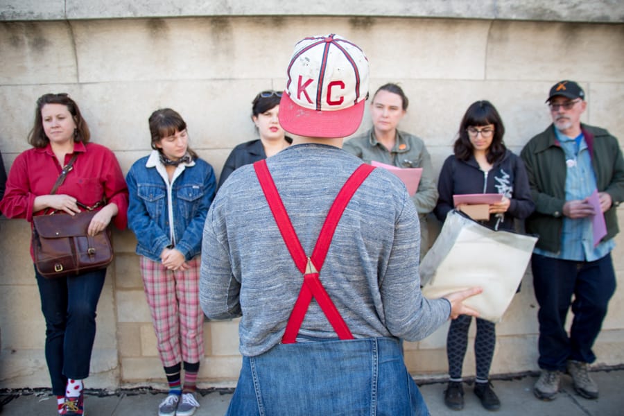 Kendell Harbin's class at the Zz School, "World Shortest Letterpress Class for Booming Businesses: crafting curious calling cards and other entrepreneurial anomalies," November 2015 (photo by Libby Zanders, courtesy the Zz School)