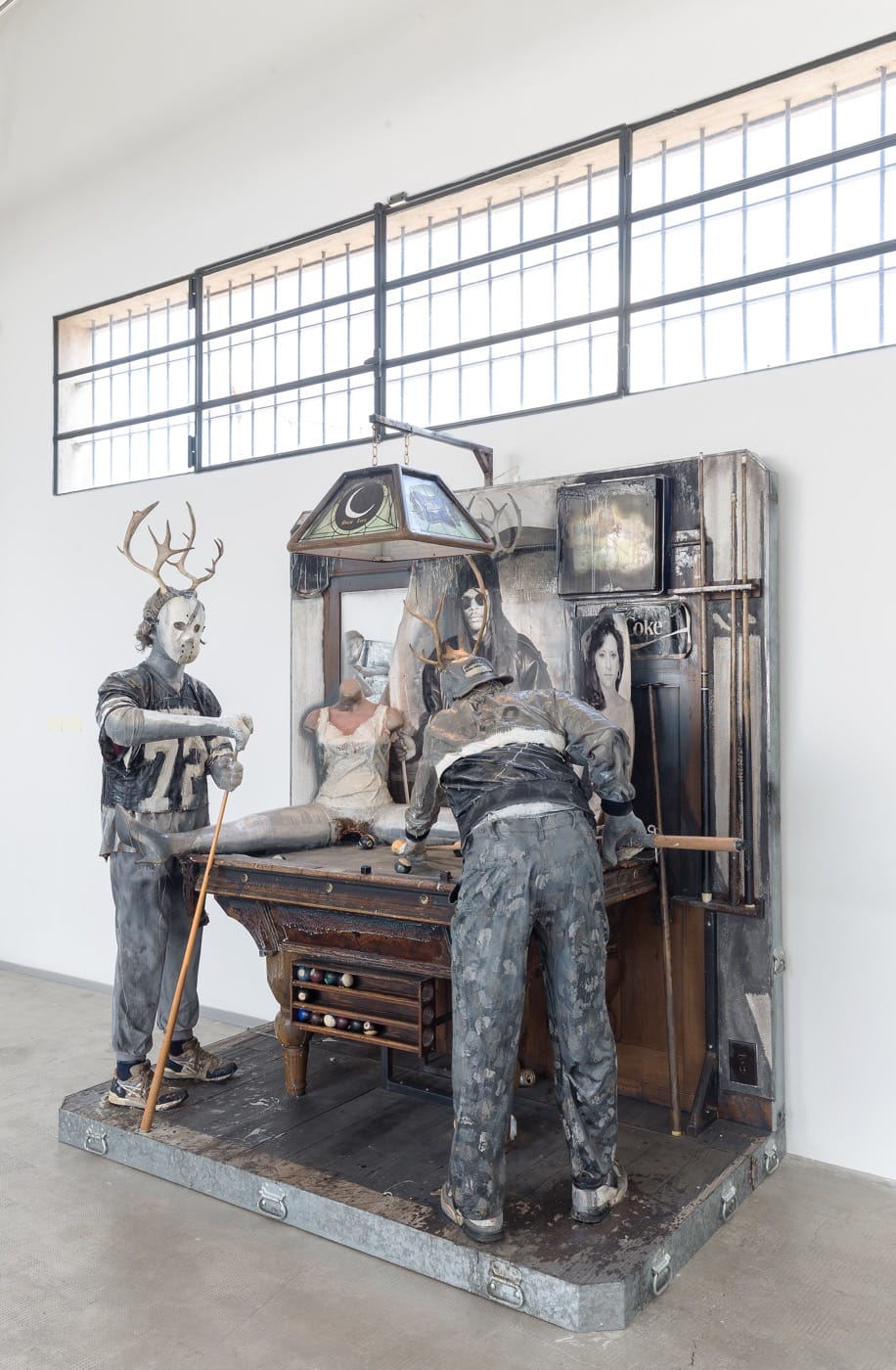 fondazione-prada-kienholz-13