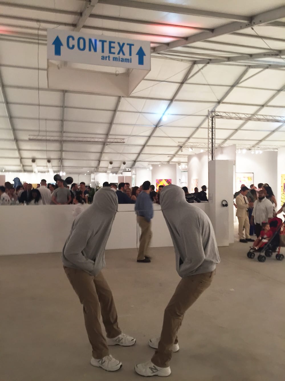 The entrance to the 2015 edition of Context (photo by Dominic DeLuque/Hyperallergic)