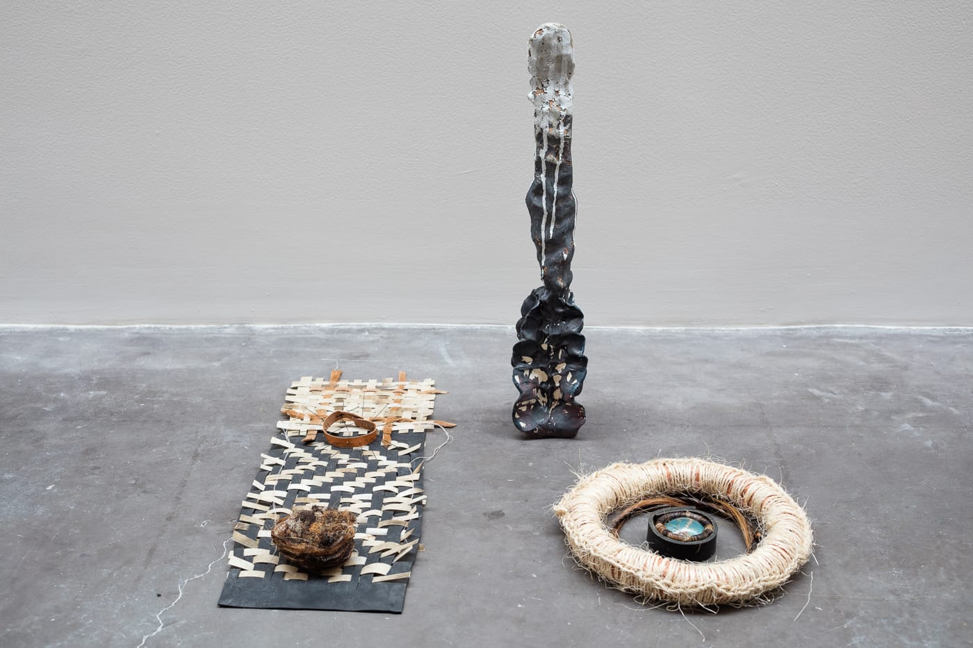 ektor garcia, installation views of kriziz, kurimanzutto, Mexico City, 2016. Courtesy of the artist and kurimanzutto, Mexico City, 2016. Photo: Abigail Enzaldo