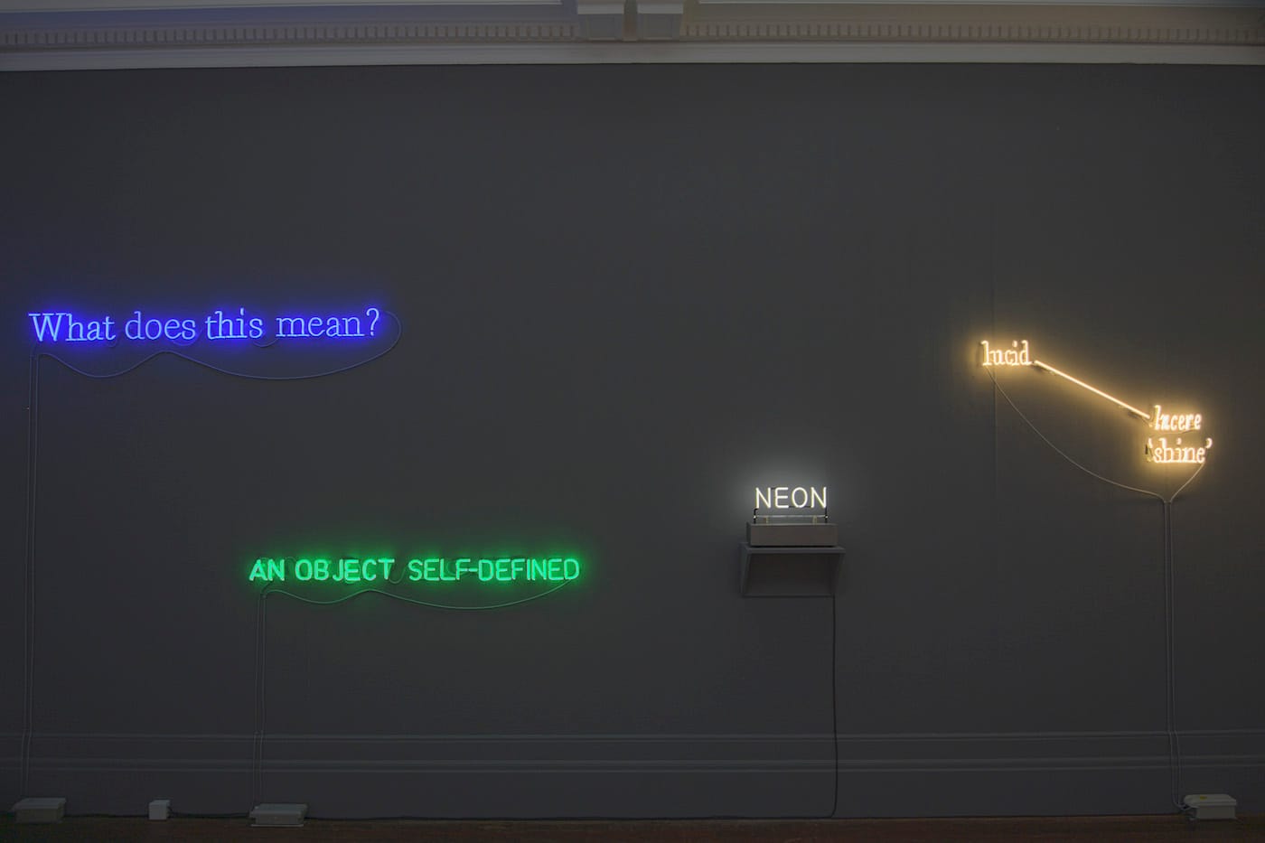 31/08/2016 Neon-The Charged Line-Exhibition