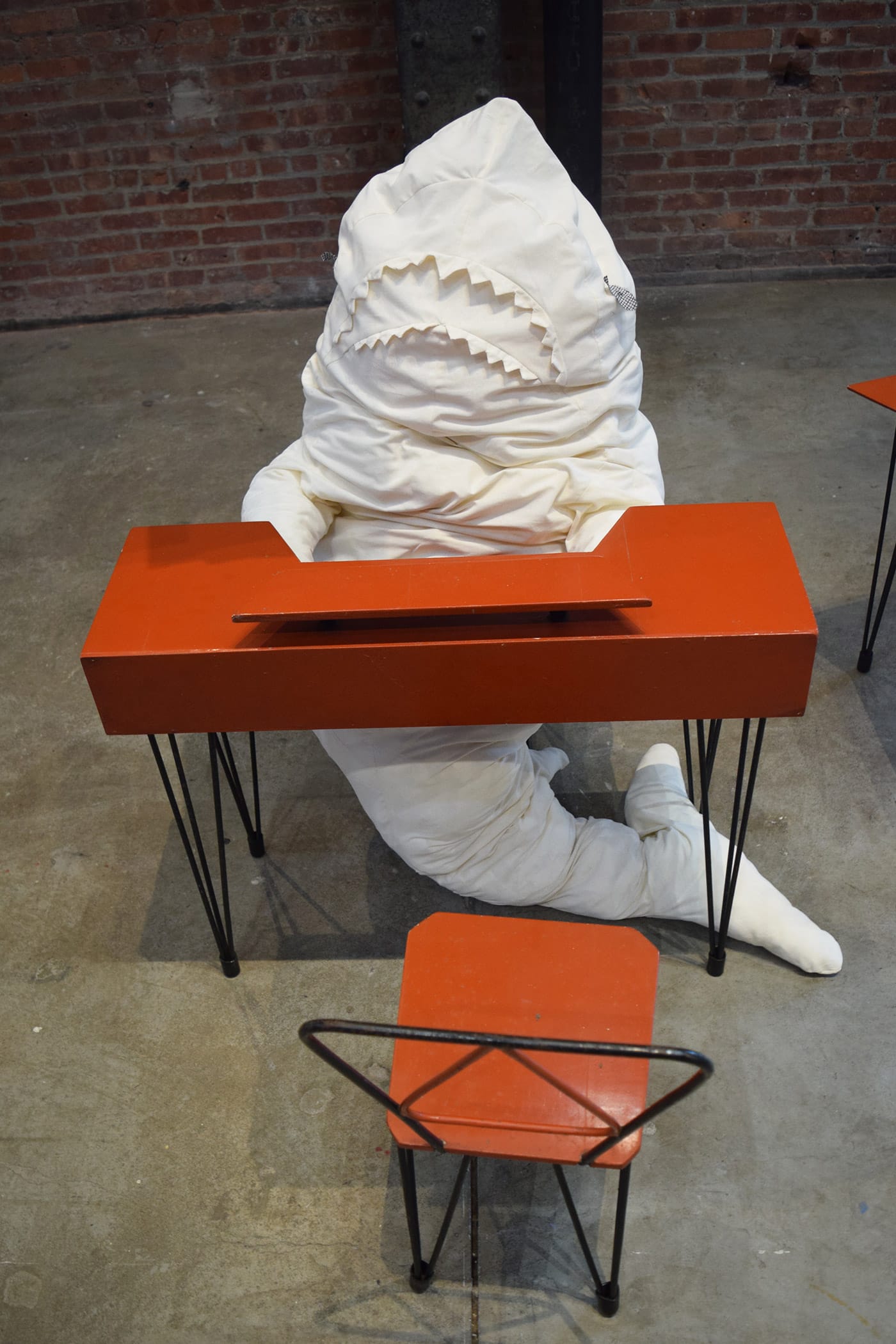 Cosima von Bonin, "HAI AM TISCH 1" (2014, detail), iron, blockboard, lacquer, rubber, cotton, terry, foam material, polyfill, bulb with fitting, cable, galvanized steel