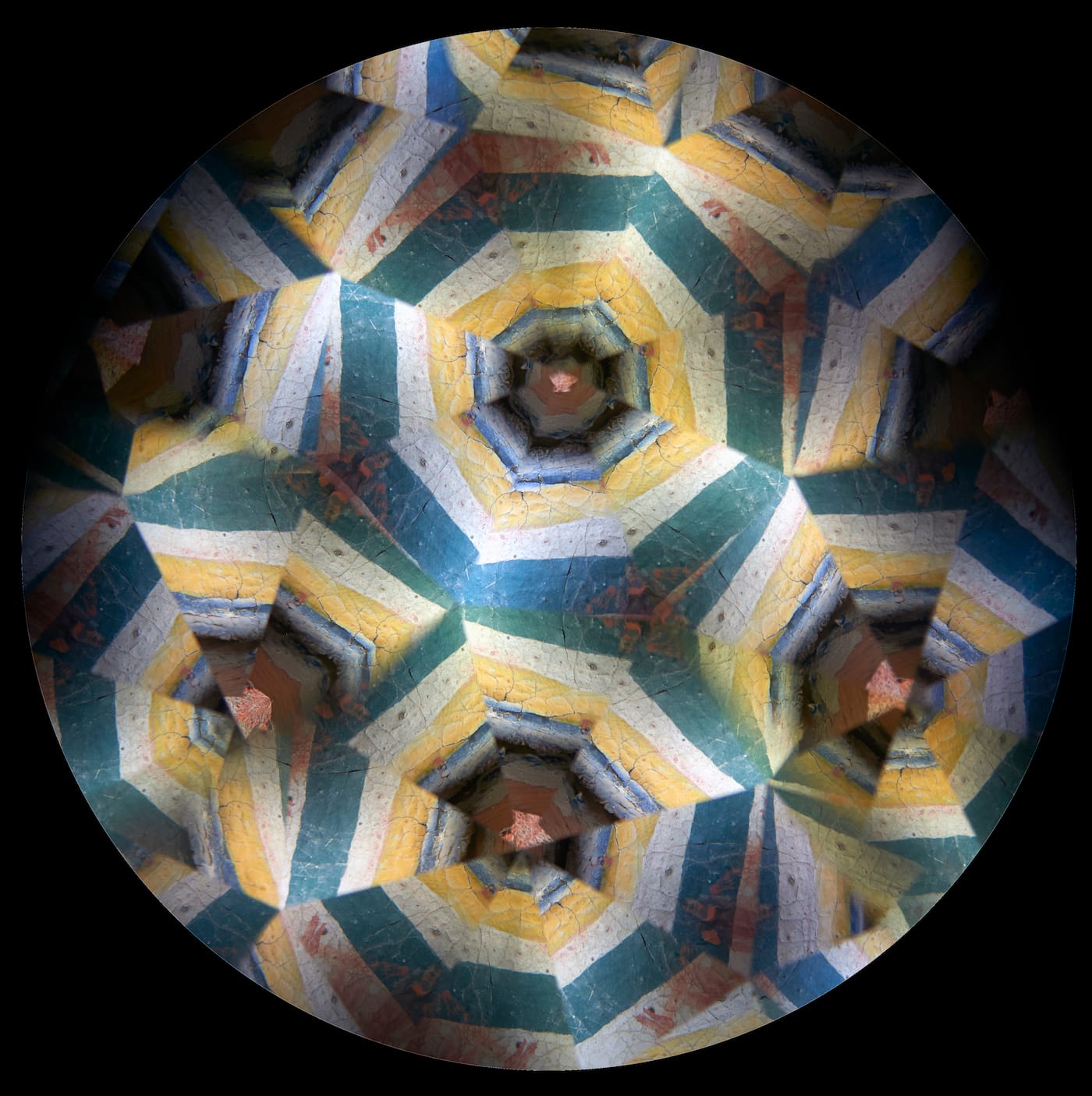 Kaleidoscope image of frescoes from Khandroma: Himalayan Wind (photo by Stephan Crasneanscki)