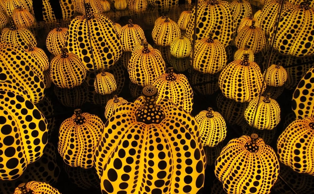 Museumgoer Breaks a Kusama Pumpkin, Allegedly in Pursuit of a Selfie [UPDATED]