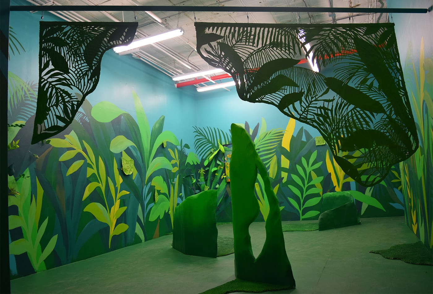 Installation view of Adrienne Elise Tarver's <em>Secrets of Leaves</em> at Victori Mo (all photos by the author for Hyperallergic)