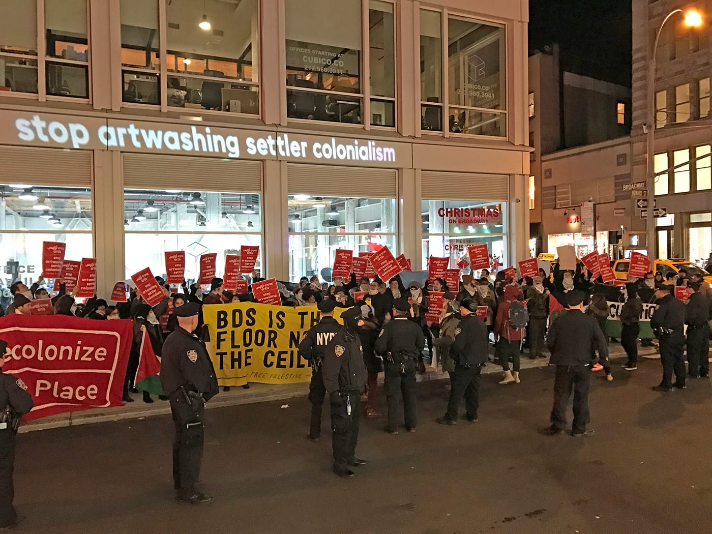 A protest outside Artis headquarters in Soho (photo by Hrag Vartanian for Hyperallergic)
