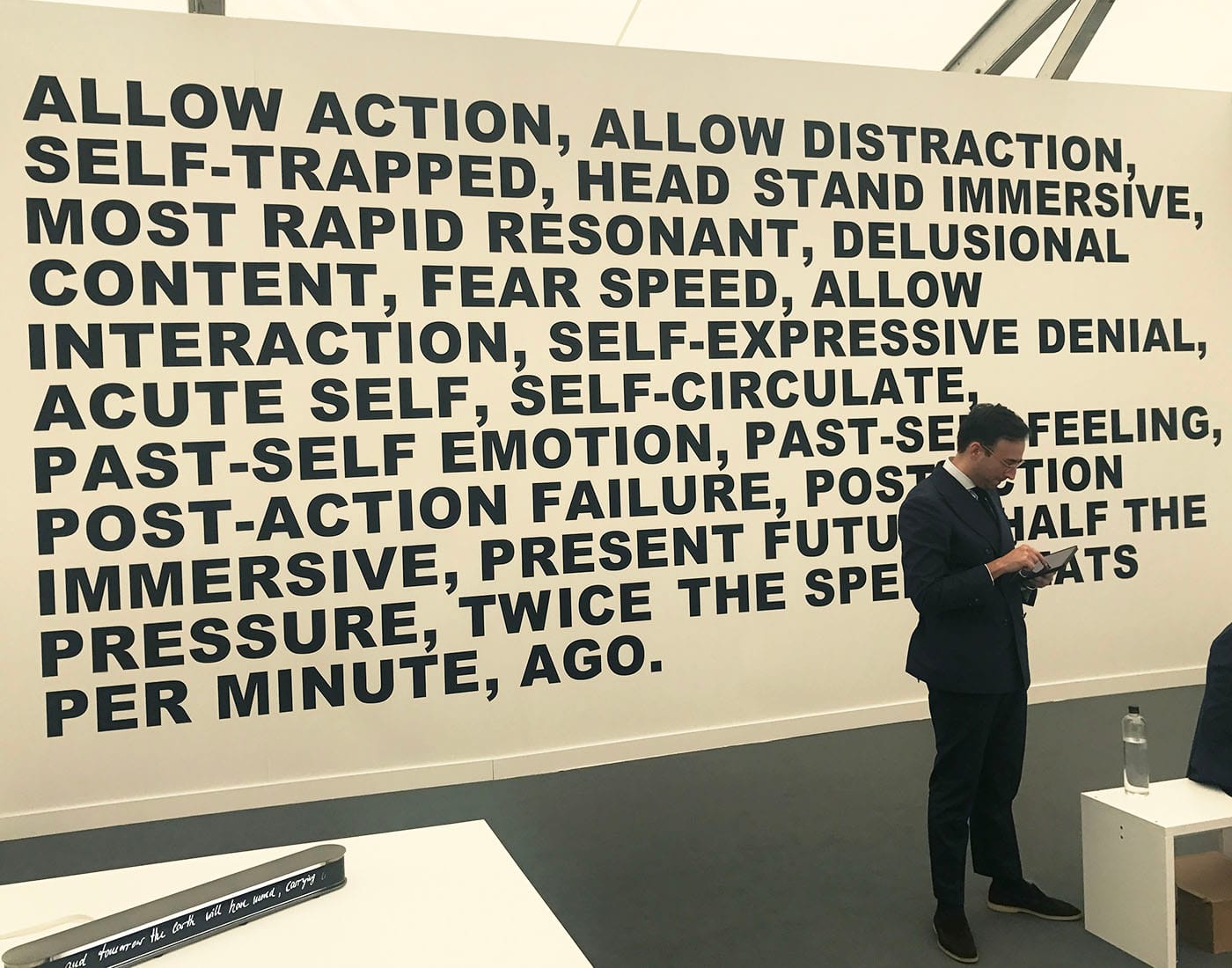Stefan Brüggemann, "ALLOW ACTION (...)" (2017) in the Parra & Romero booth