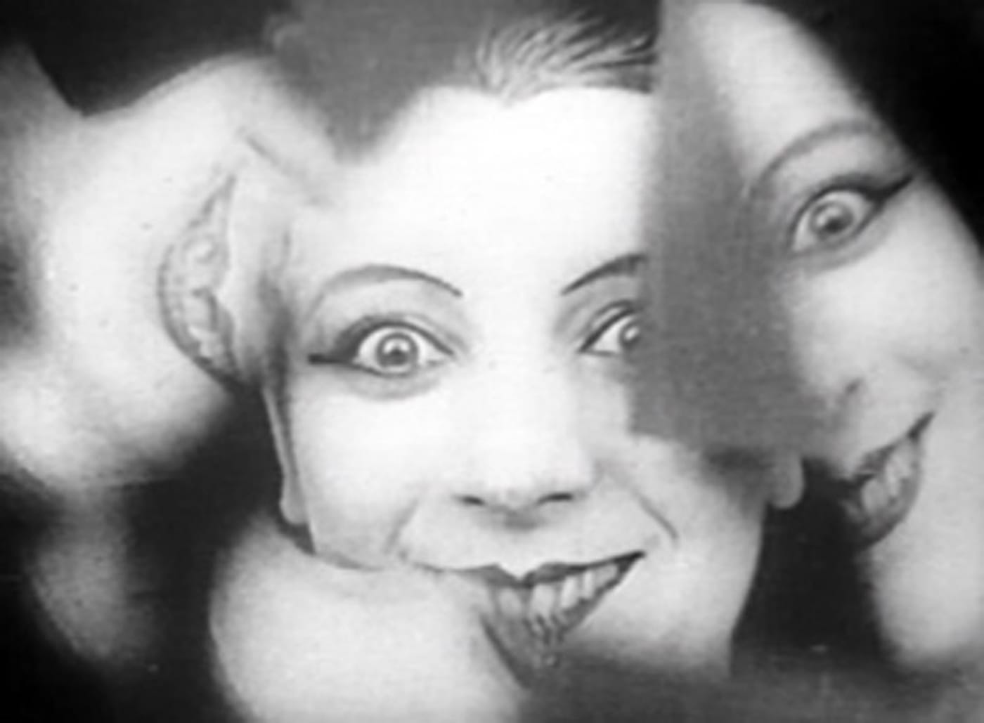 Fernand Léger and Dudley Murphy, "Le Ballet Mécanique" (1924), still photo of Kiki de Montparnasse from 35 mm black and white film (Paris, Centre Pompidou, Musée national d’art moderne
; © Centre Pompidou, MNAM-CCI/Service de la documentation photographique du MNAM/Dist. RMN-GP
© Adagp, Paris, 2017 © droits réservés)