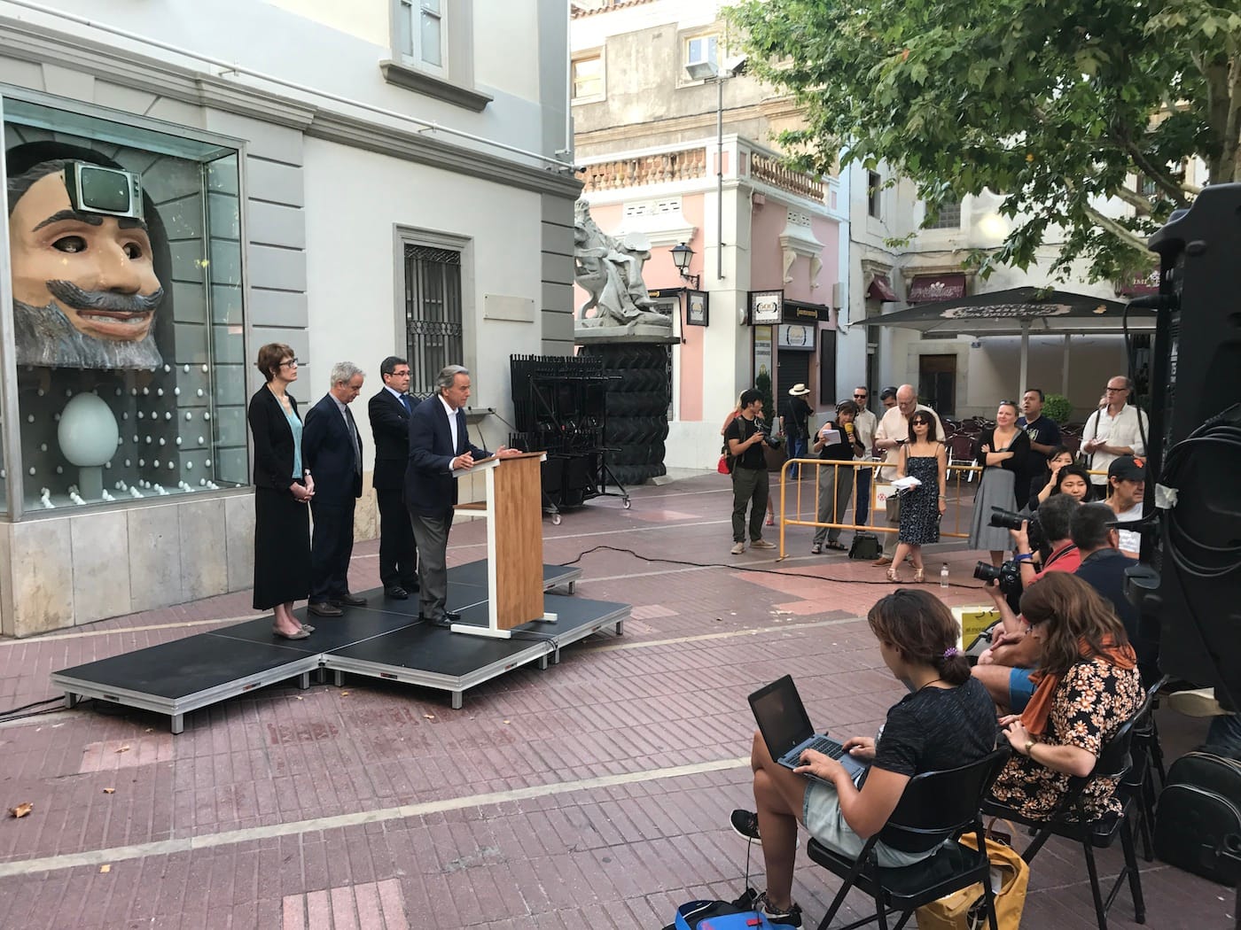 A press conference outside the Salvador Dalí Theatre-Museum in Figueres, Spain, on July 20 (photo courtesy the Fundació Gala-Salvador Dalí)