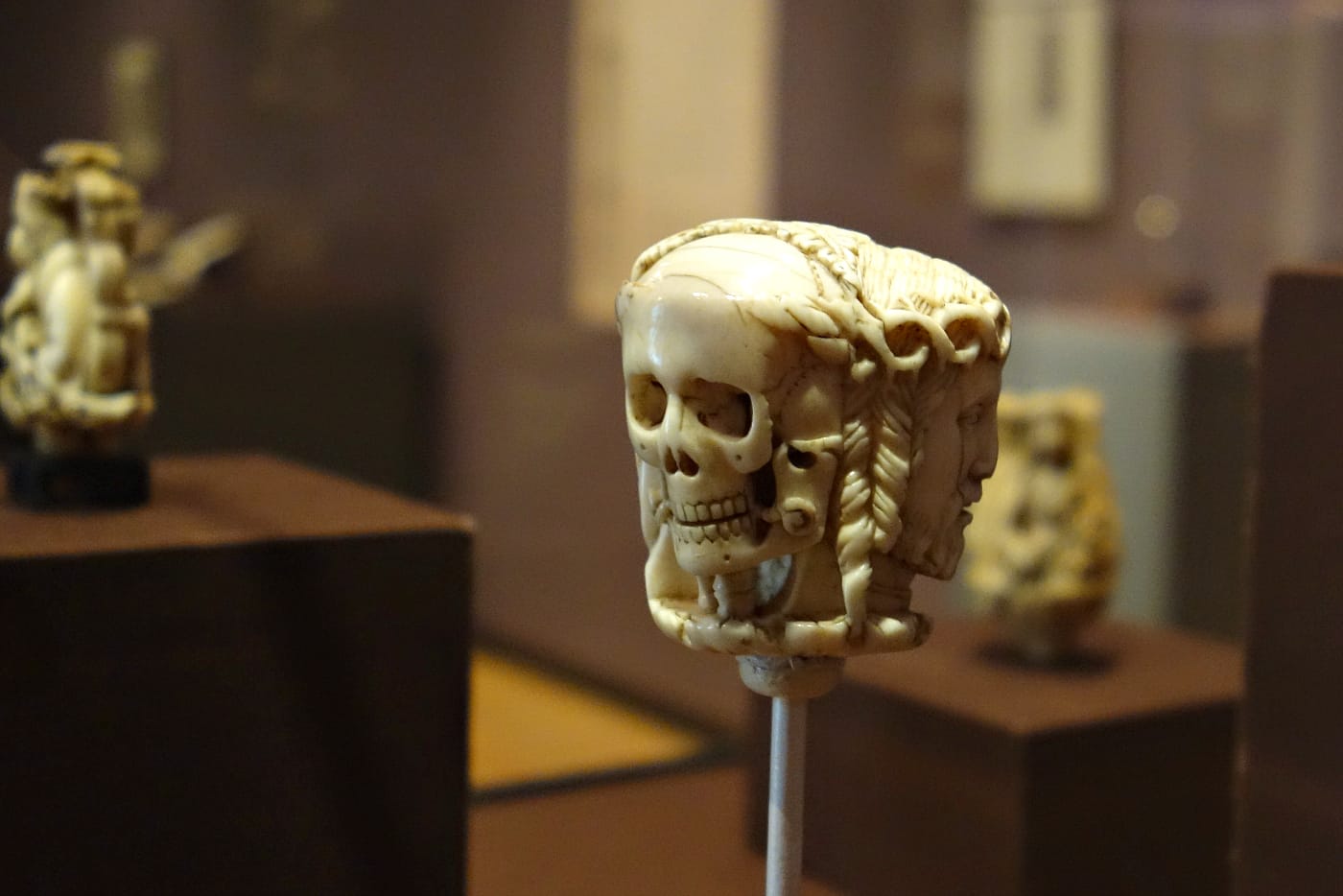 Installation view of <em>The Ivory Mirror: The Art of Mortality in Renaissance Europe</em> at the Bowdoin College Museum of Art (photo by the author for Hyperallergic)