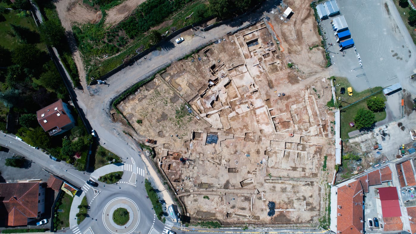 Aerial view of the Roman dig site in Vienne (photo courtesy Archeodunum)