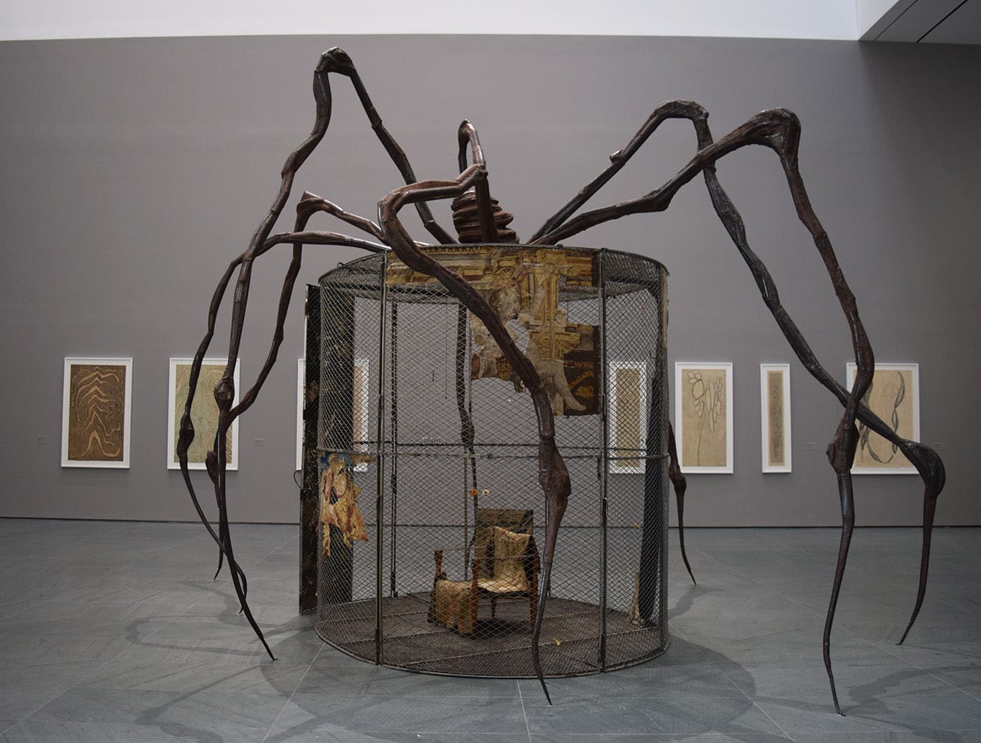 Louise Bourgeois, "Spider" (1997), steel, tapestry, wood, glass, fabric, rubber, silver, gold, and bone