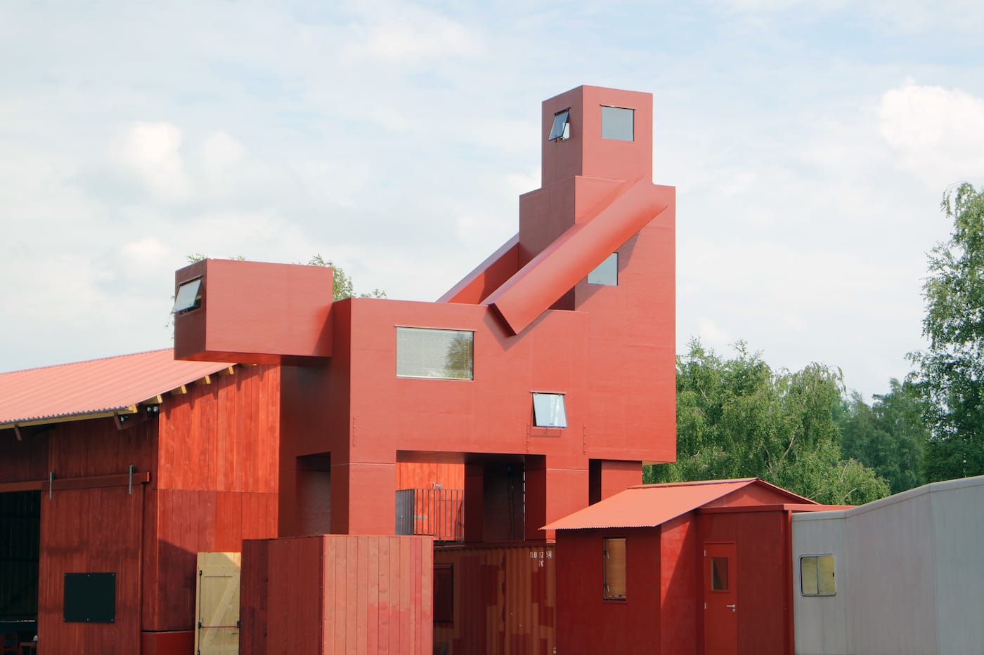 Atelier Van Lieshout, "Domestikator" (2015) (all photos courtesy Carpenters Workshop Gallery, © Patrick Skrypczak)